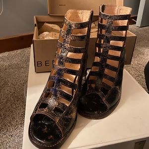 BedStu New In Box Black Cage Sandals